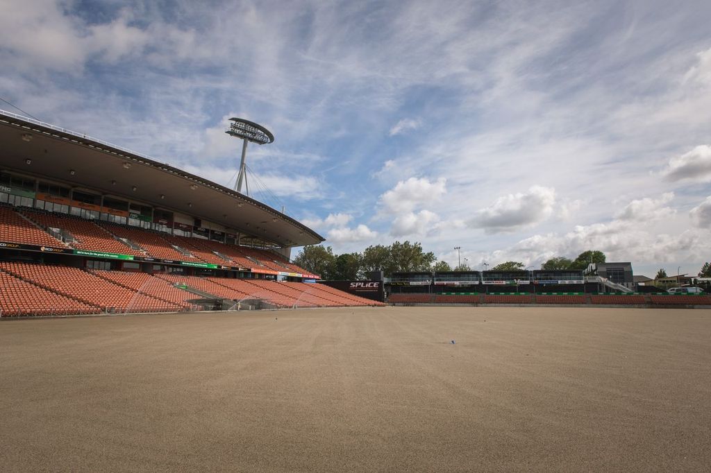 Sand 2000 - Premium Multi-Purpose Sand for Concrete, Turf, and Play Areas